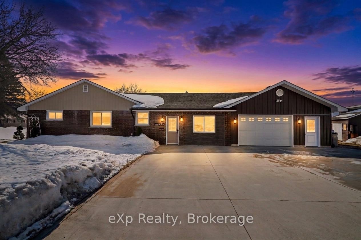 93-elma-centre-street-north-perth-ontario-x12854342