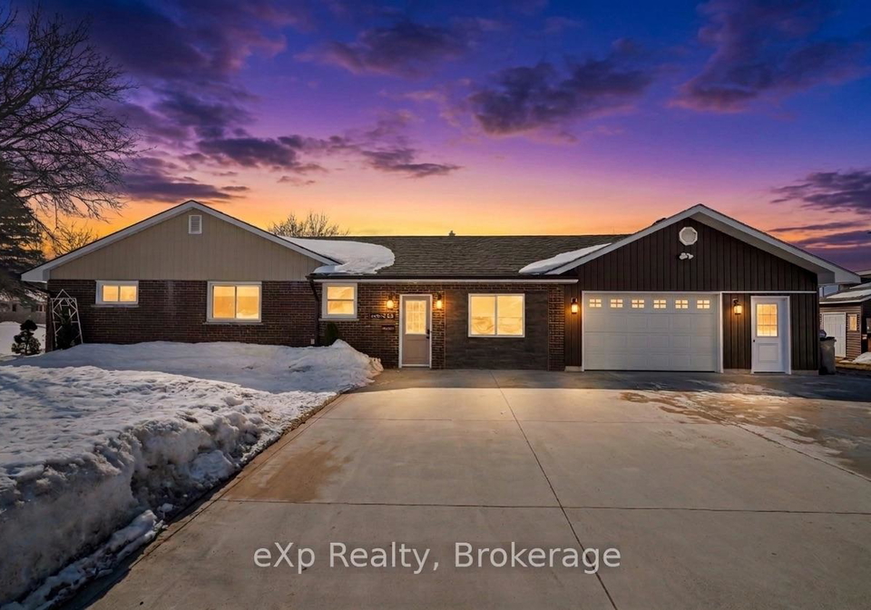 93-elma-centre-street-north-perth-ontario-x12854342