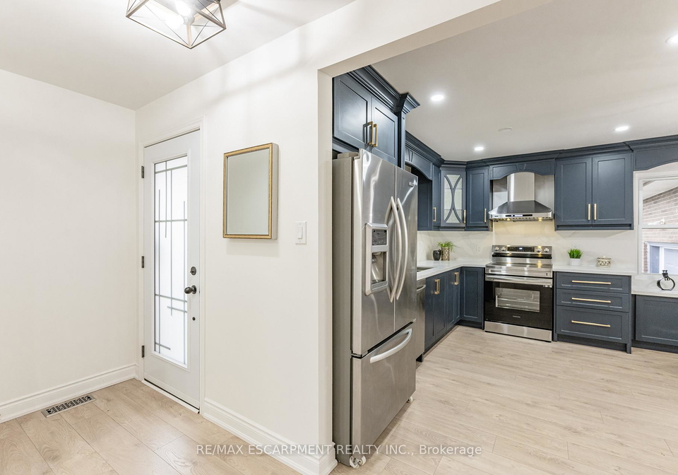 3045-portage-road-niagara-falls-ontario-x12854384
