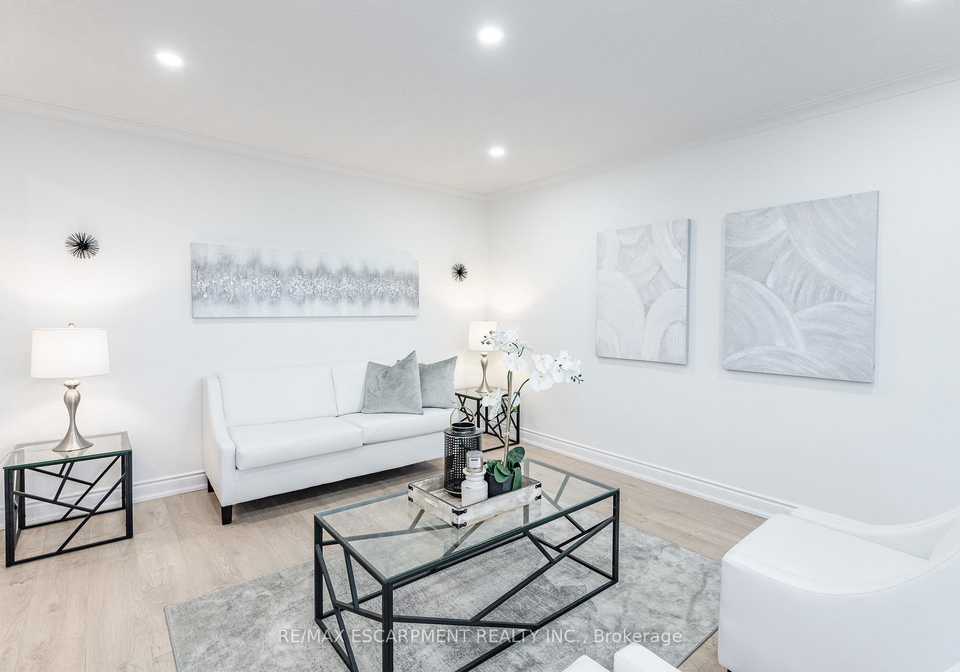 3045-portage-road-niagara-falls-ontario-x12854384