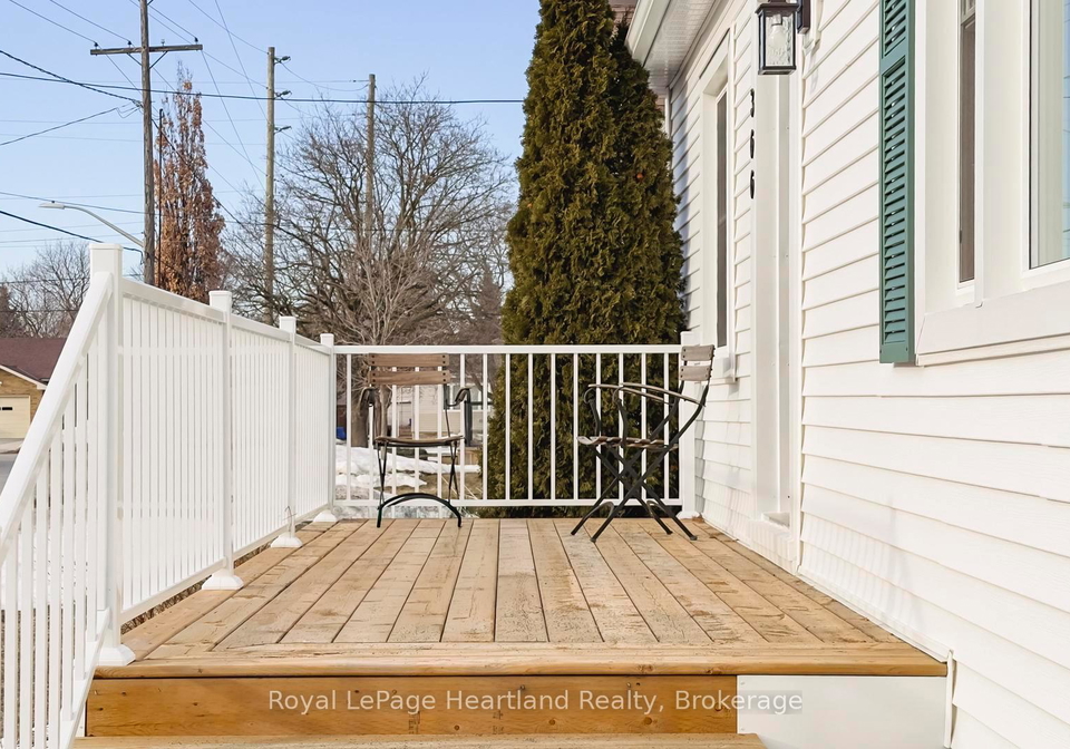 366-edward-street-south-huron-ontario-x12854616
