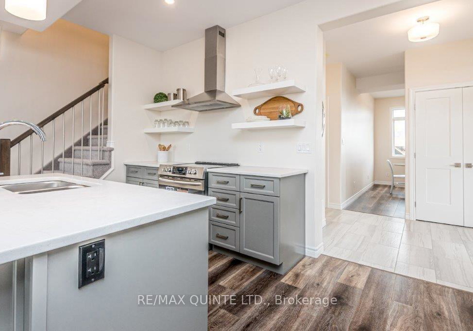 15-nipigon-street-belleville-ontario-x12854818