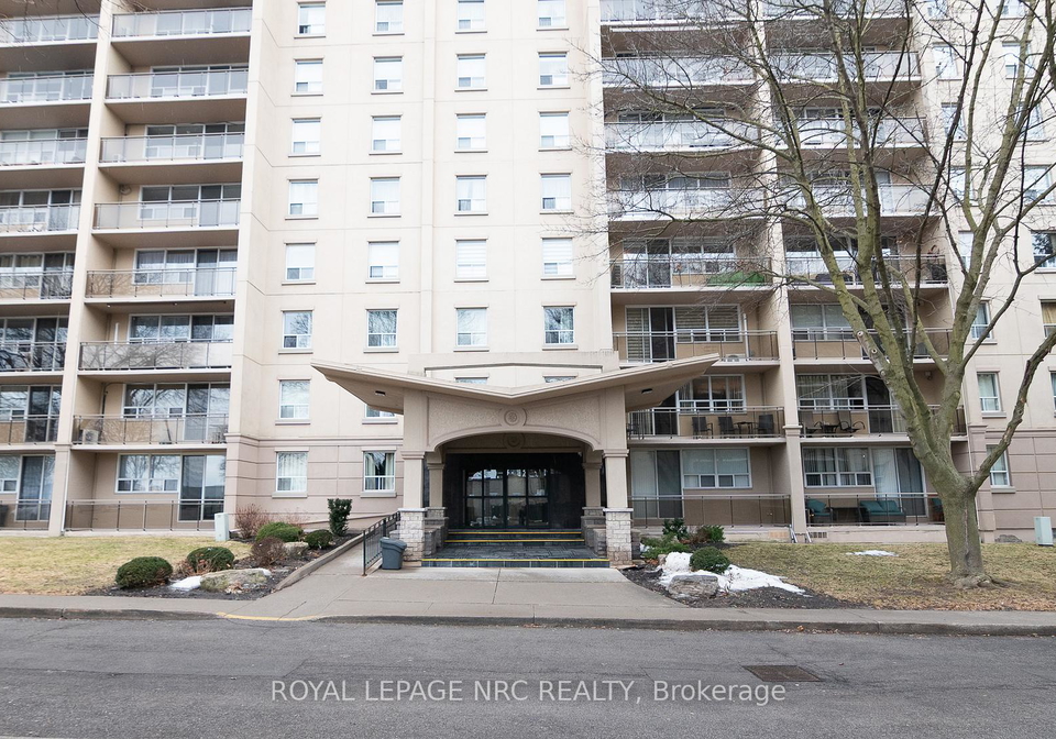6400-huggins-street-niagara-falls-ontario-x12855088