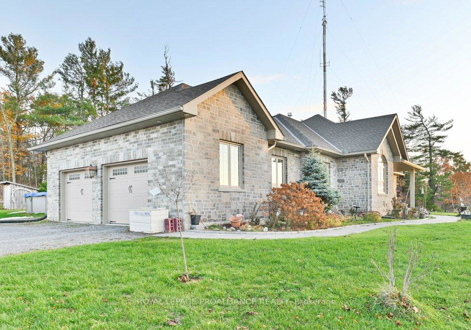 23-oak-lake-road-stirling-rawdon-ontario-x12855104