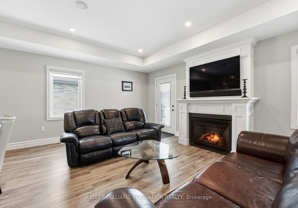 34-forbes-crescent-north-perth-ontario-x12855350