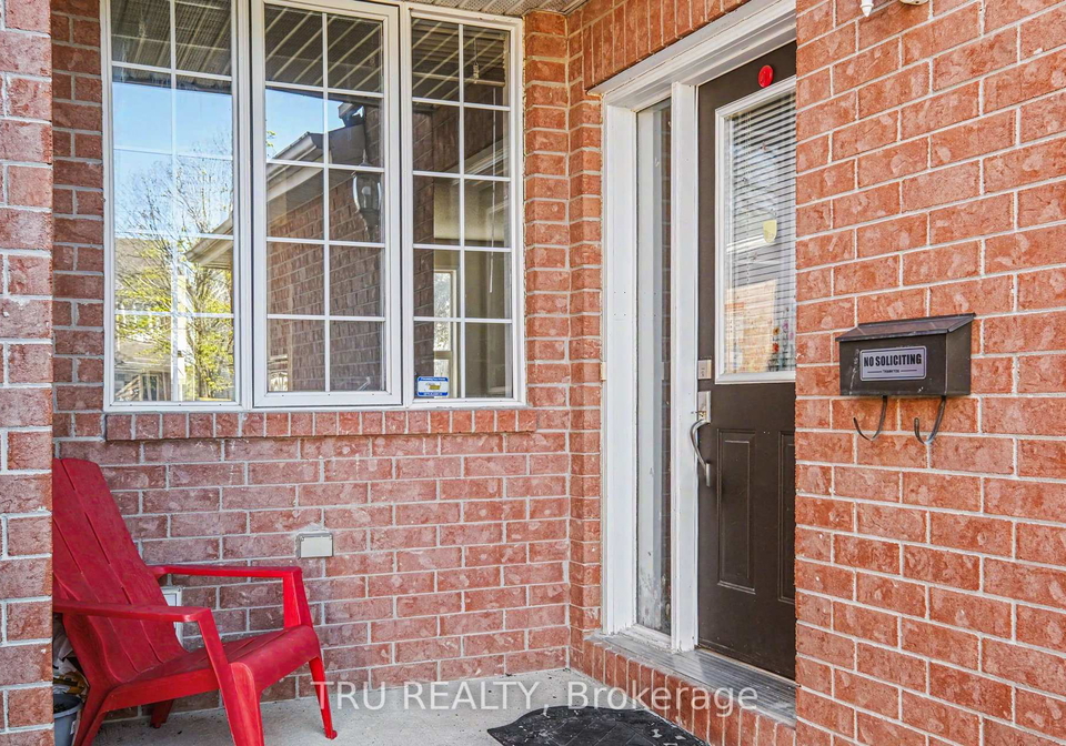 37-daventry-crescent-ottawa-ontario-x12855878