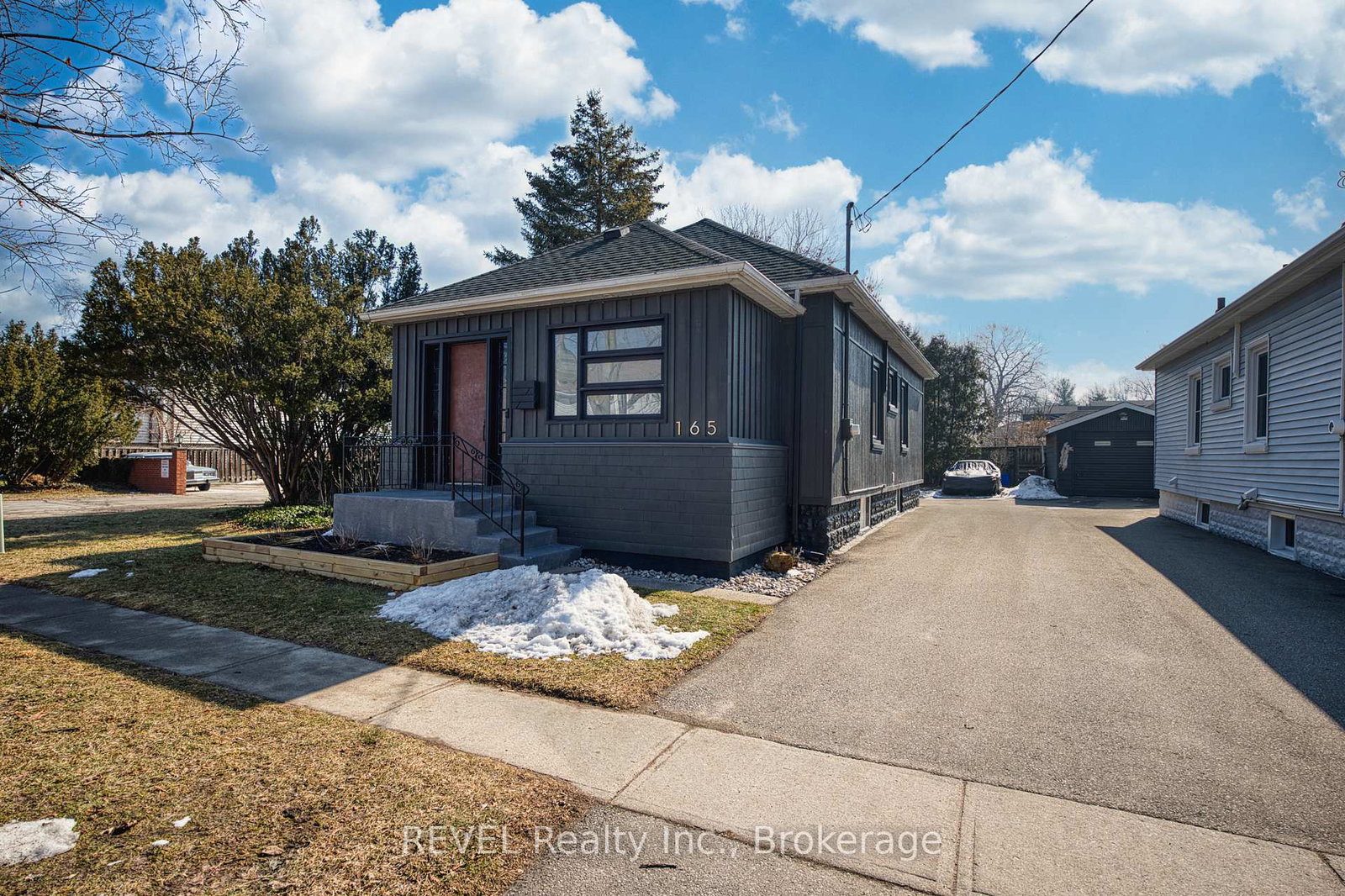 165-main-street-st-catharines-ontario-x12856038