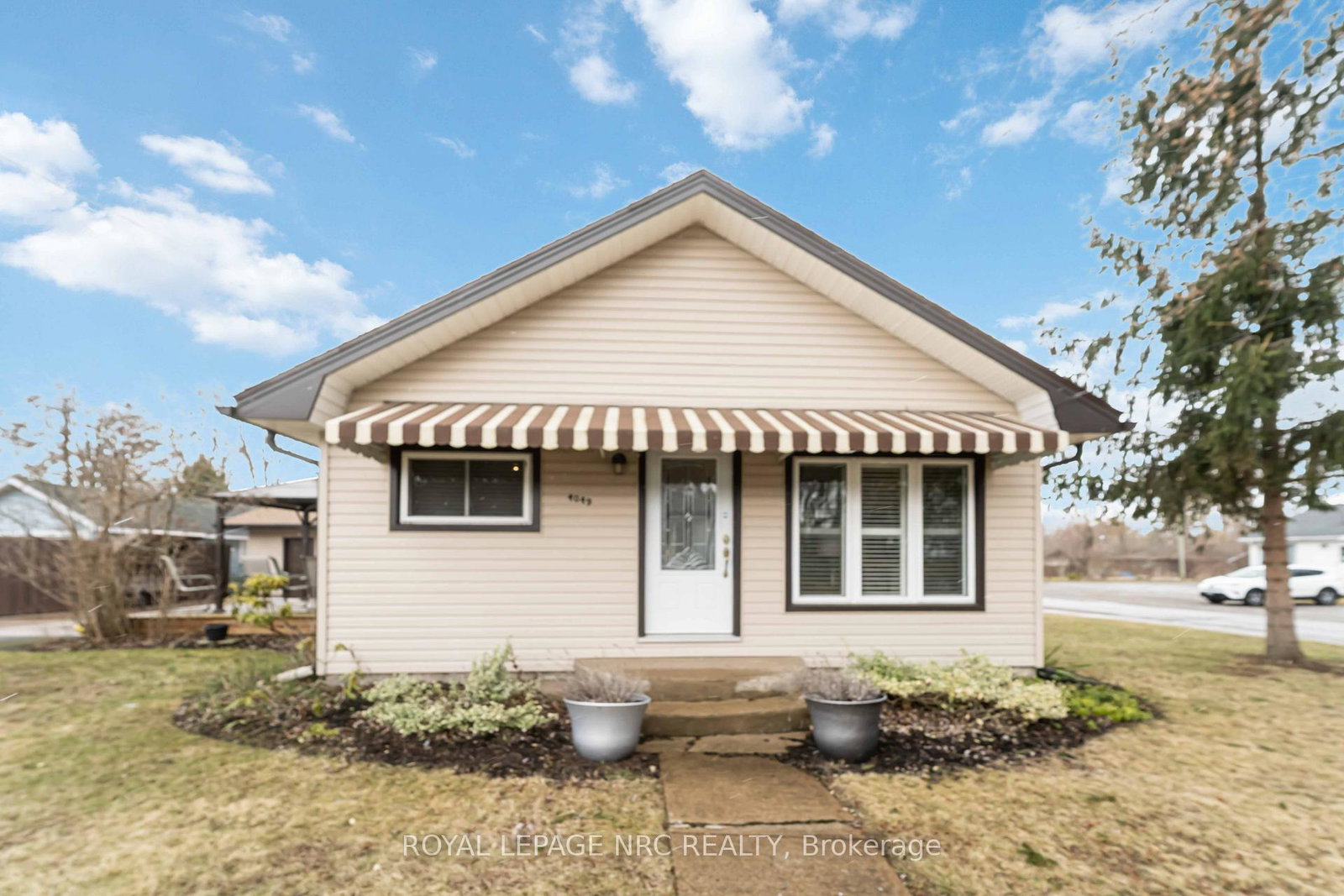 4049-victoria-road-fort-erie-ontario-x12856100