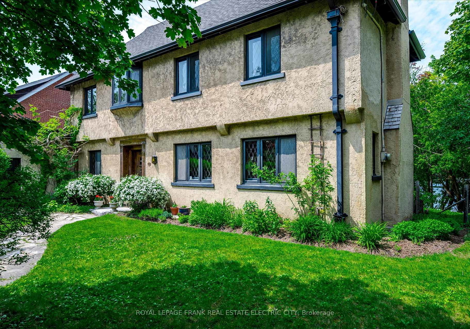 82-dublin-street-peterborough-ontario-x12856208