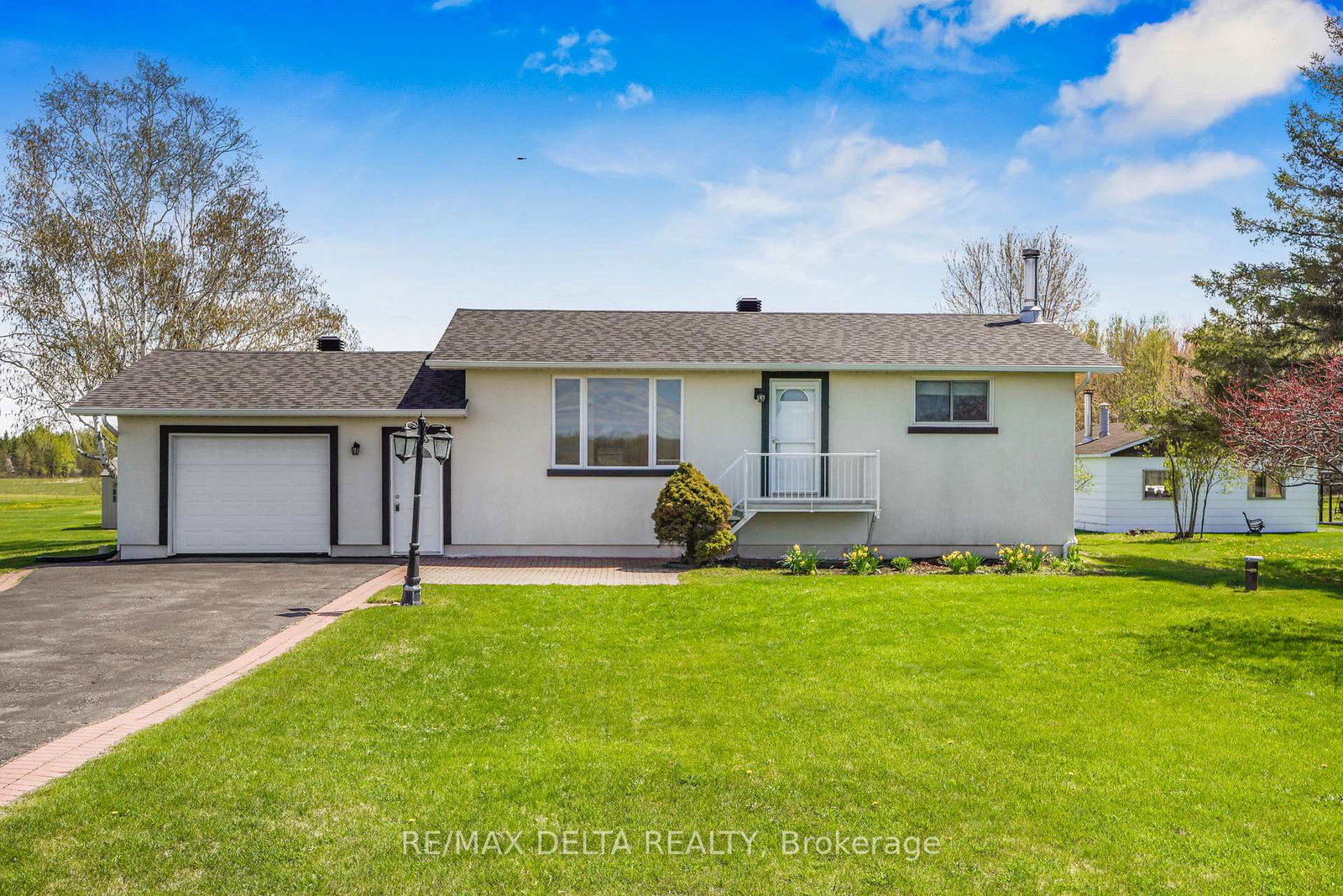 698-baseline-road-clarence-rockland-ontario-x12856222