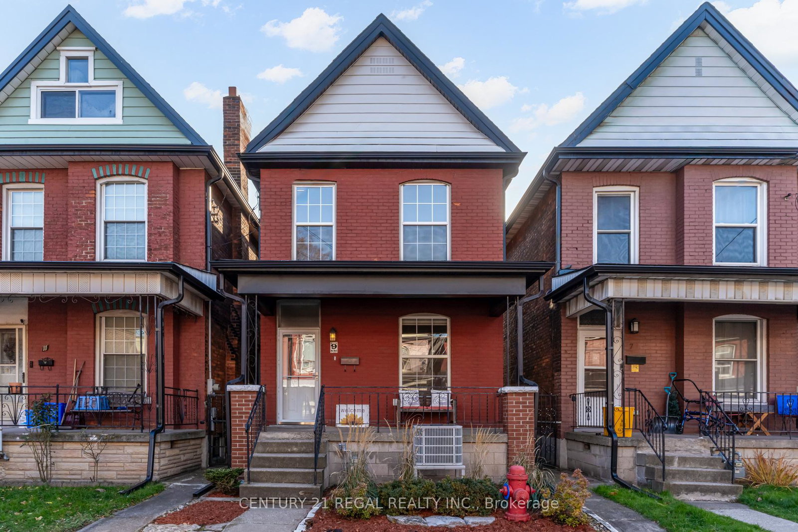 9-mcneil-street-hamilton-ontario-x12856312