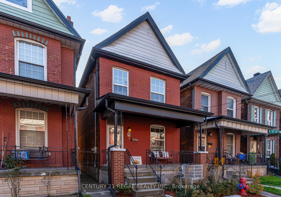 9-mcneil-street-hamilton-ontario-x12856312