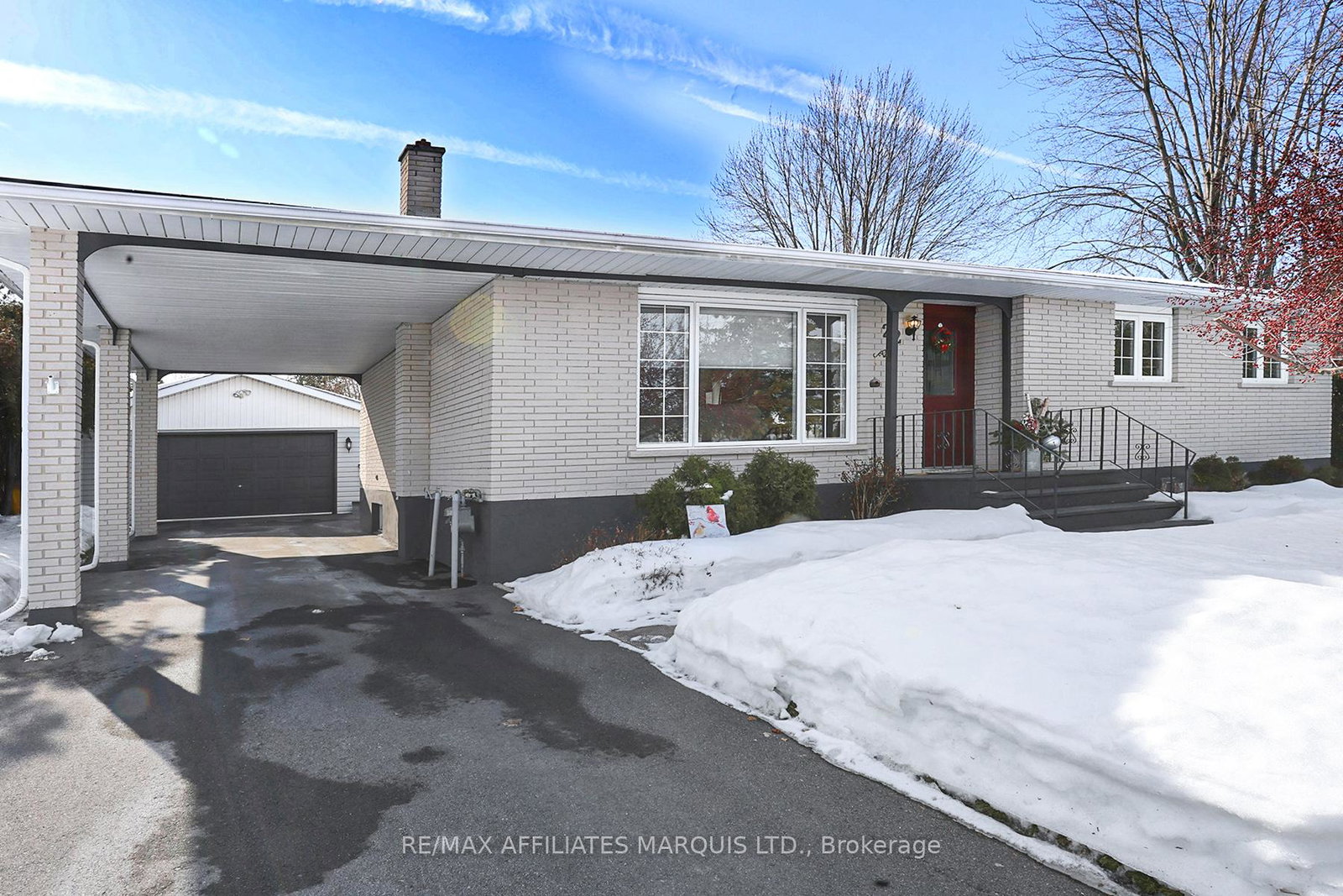 22-pine-street-south-stormont-ontario-x12856594