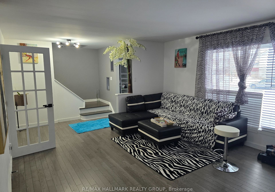 2706-hickson-crescent-ottawa-ontario-x12857156