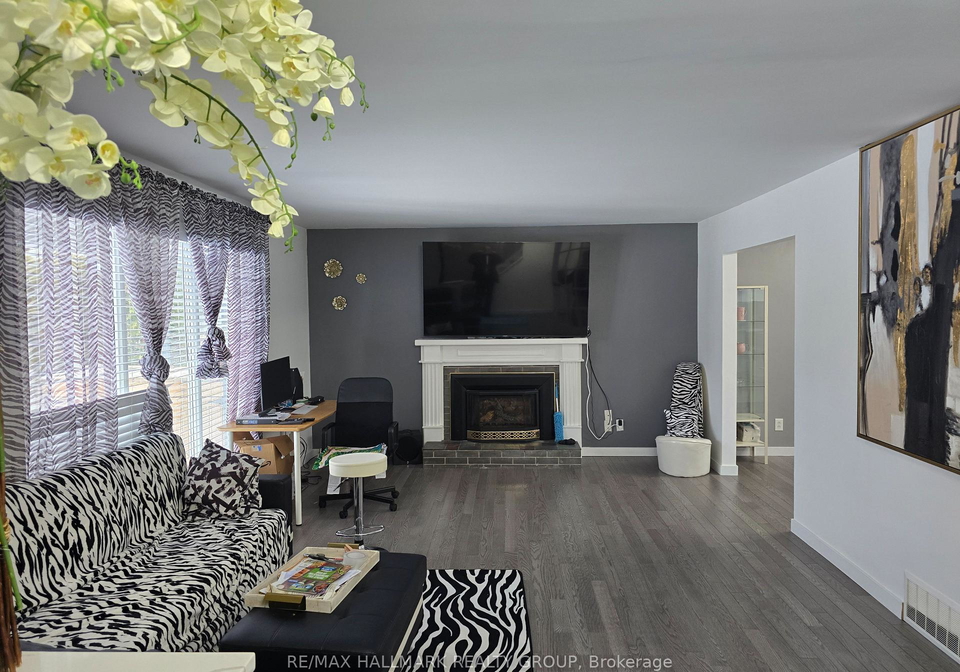 2706-hickson-crescent-ottawa-ontario-x12857156
