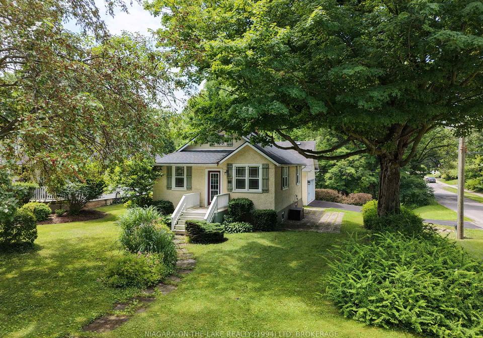 94-centre-street-niagara-on-the-lake-ontario-x12857242