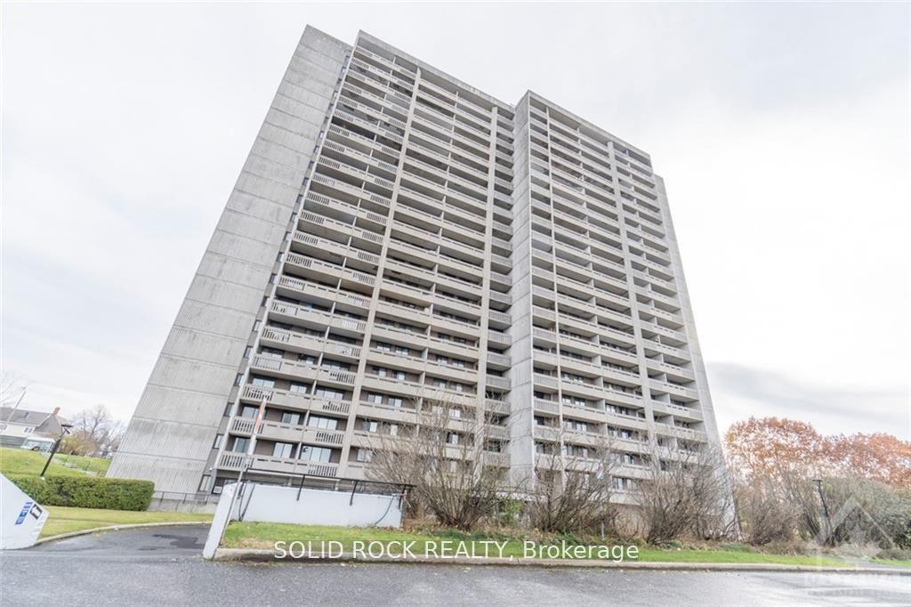 415-greenview-avenue-ottawa-ontario-x12857856