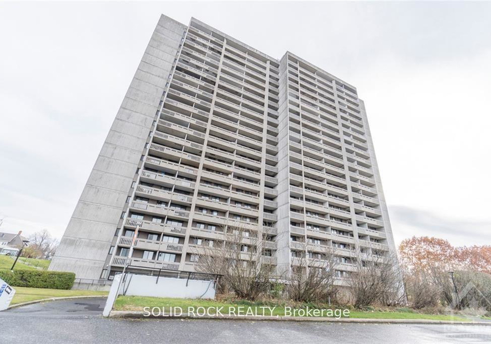 415-greenview-avenue-ottawa-ontario-x12857856