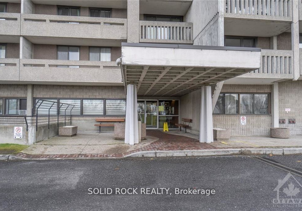 415-greenview-avenue-ottawa-ontario-x12857856