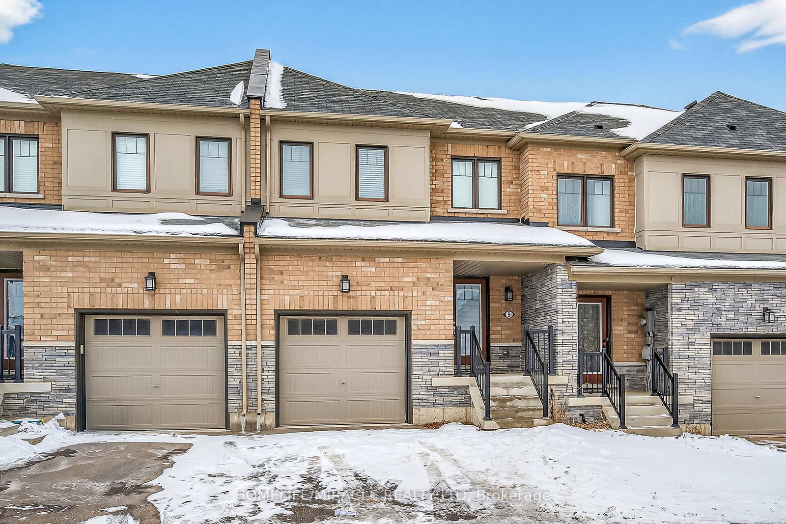 9-hedges-crescent-hamilton-ontario-x12858080