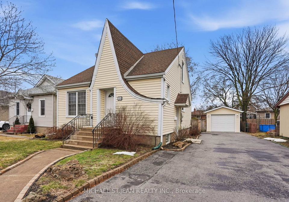 210-vine-street-st-catharines-ontario-x12858258