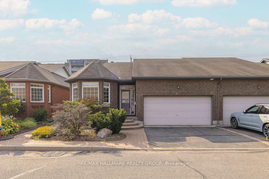 104-bartlett-private-ottawa-ontario-x12858794