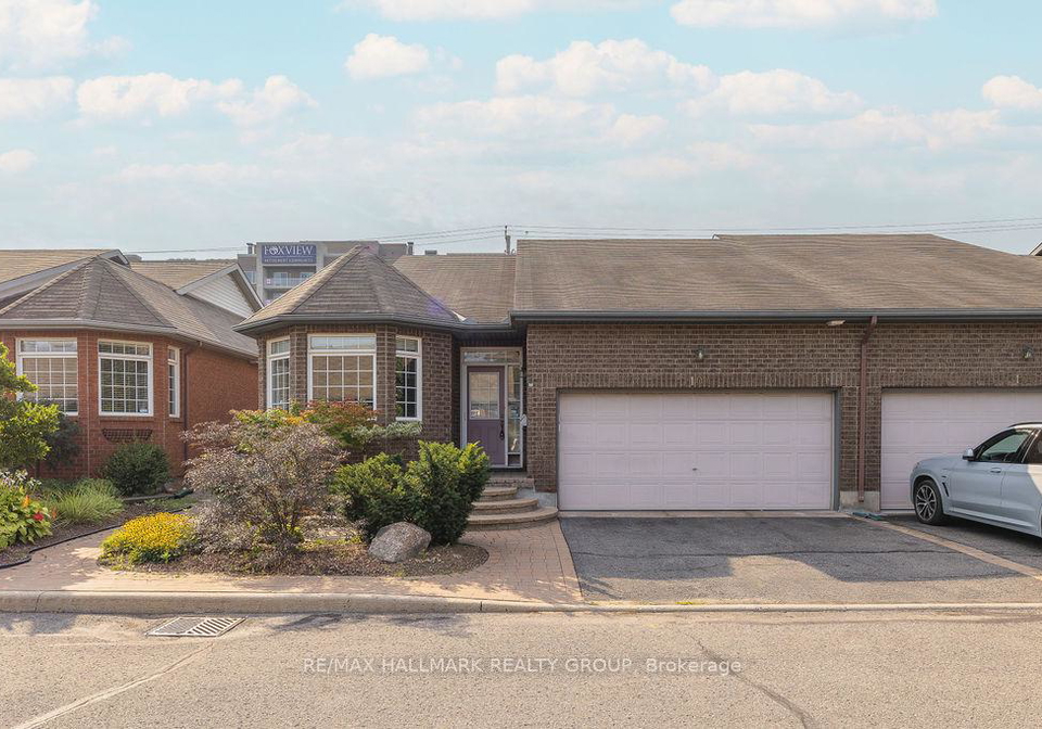 104-bartlett-private-ottawa-ontario-x12858794