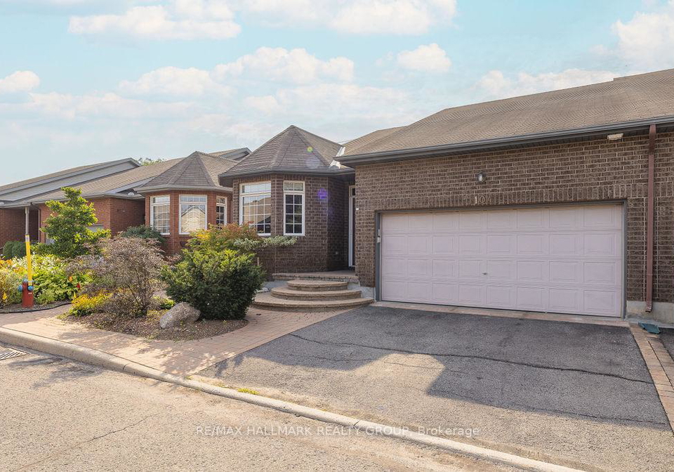 104-bartlett-private-ottawa-ontario-x12858794