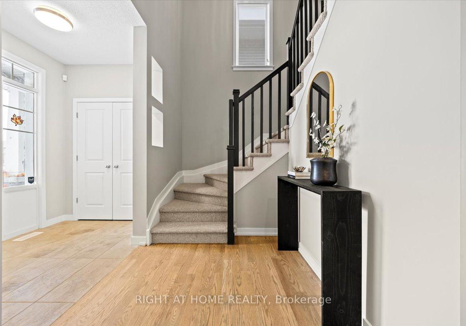 319-oxer-place-kanata-ontario-x12858798