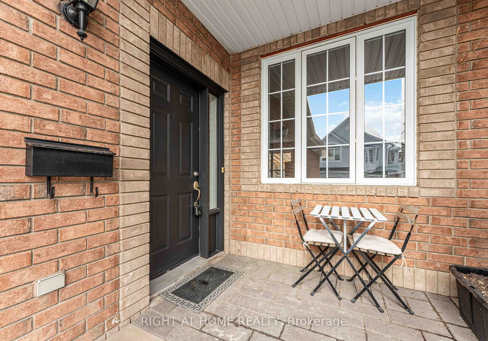 123-kinross-private-kanata-ontario-x12859242