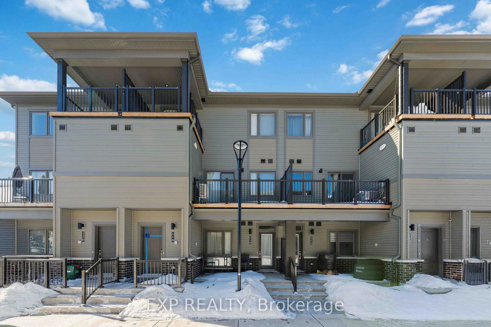 116-parnian-private-ottawa-ontario-x12859596