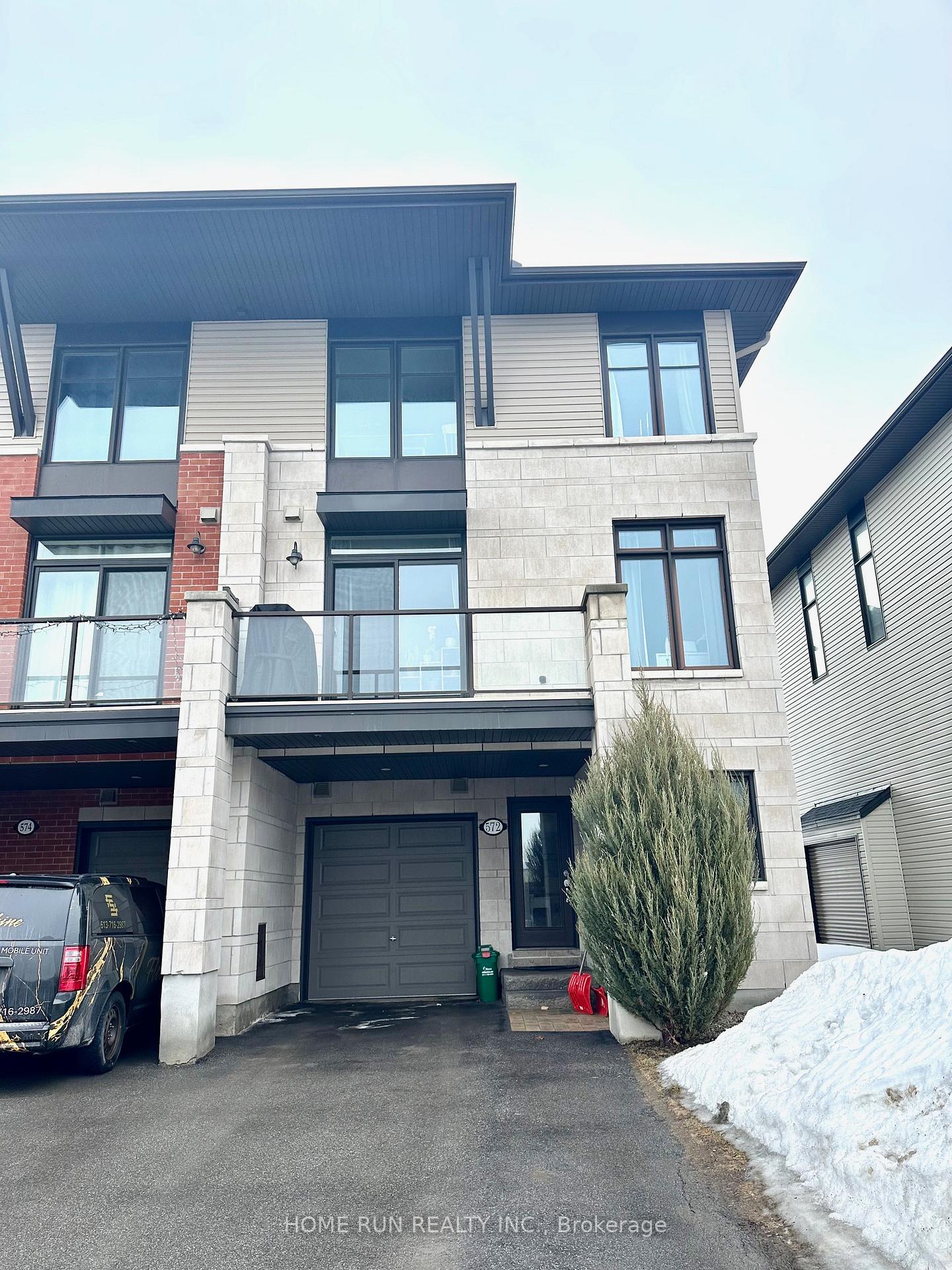 572-labrador-crescent-ottawa-ontario-x12859720
