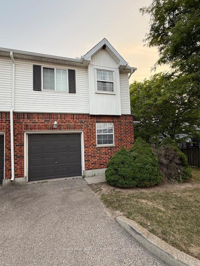 185-highland-crescent-kitchener-ontario-x12859854