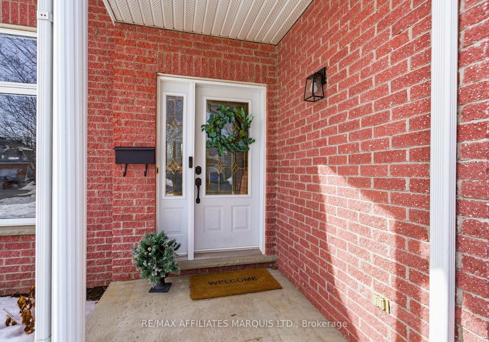 2340-emily-crescent-cornwall-ontario-x12860026