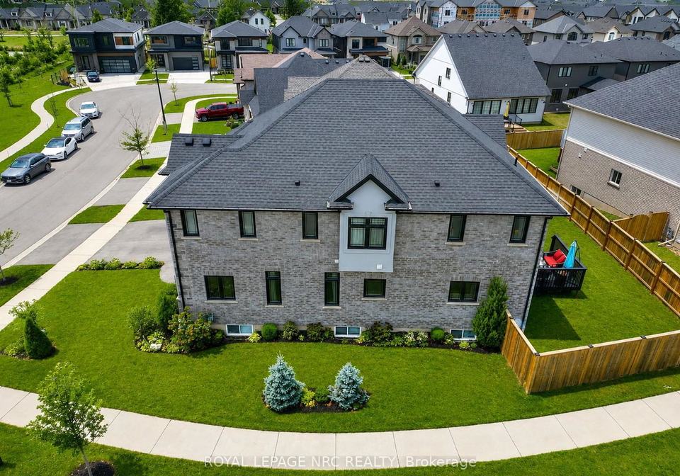 31-bergenstein-crescent-pelham-ontario-x12860186
