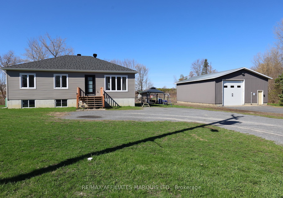 6769-st-polycarp-street-north-stormont-ontario-x12860252