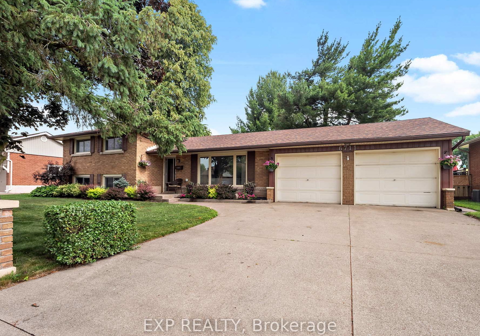 6711-mcmicking-street-niagara-falls-ontario-x12860276