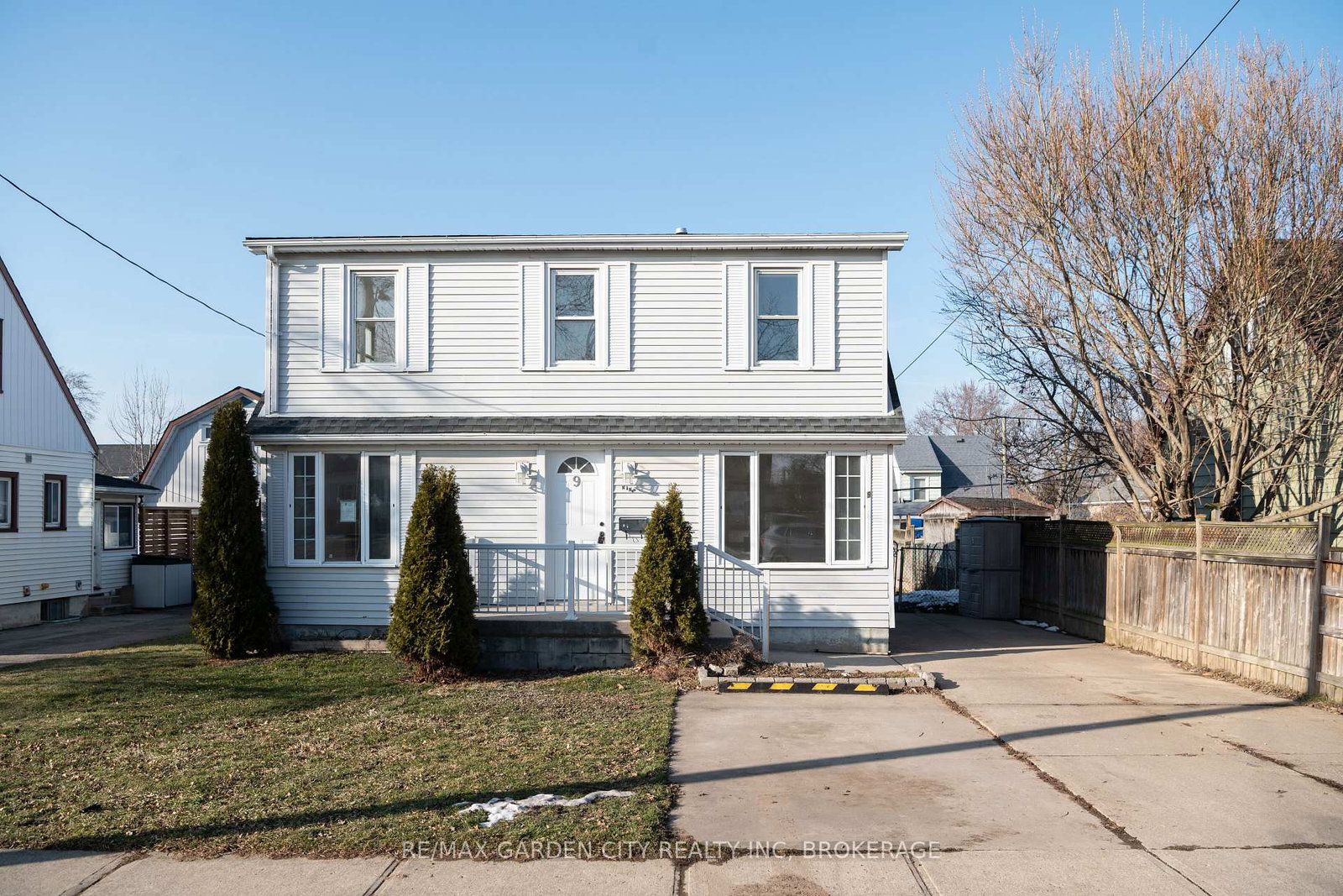 9-fir-avenue-st-catharines-ontario-x12860528