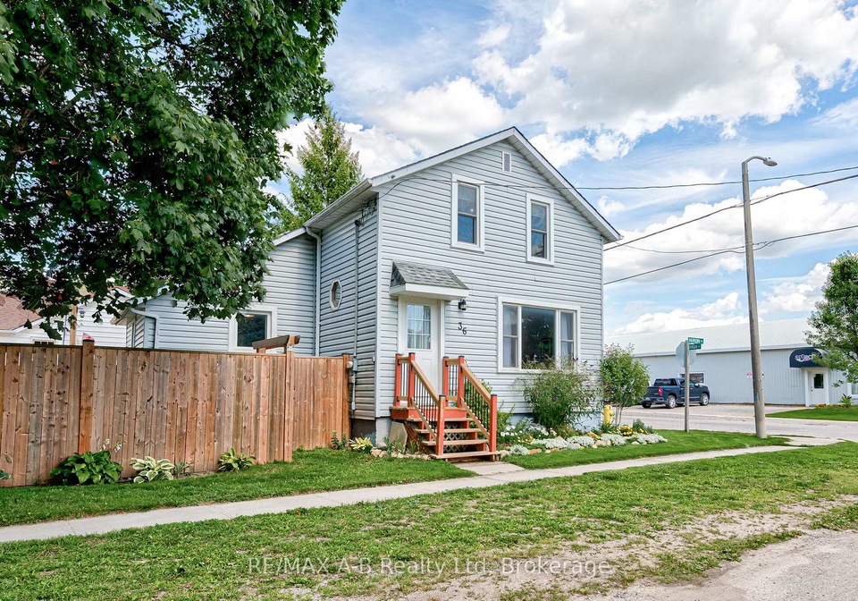 36-huron-street-huron-east-ontario-x12860570