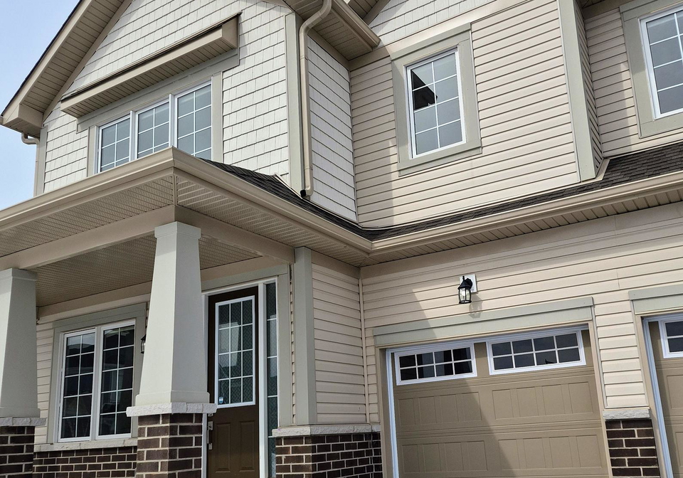 80-golf-links-drive-loyalist-ontario-x12860636