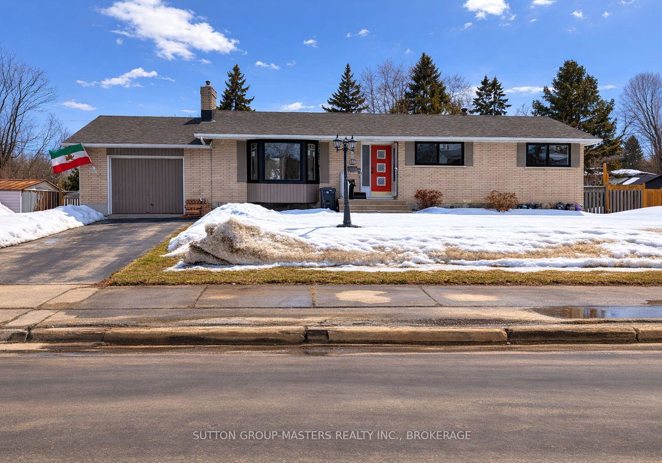 150-manitou-crescent-w-loyalist-ontario-x12860862