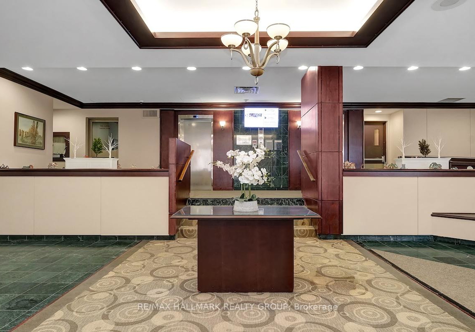 200-lafontaine-avenue-ottawa-ontario-x12860976