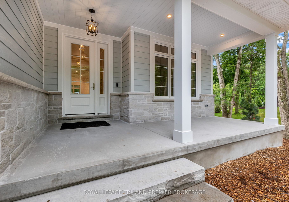 9940-ontario-street-lambton-shores-ontario-x12861202