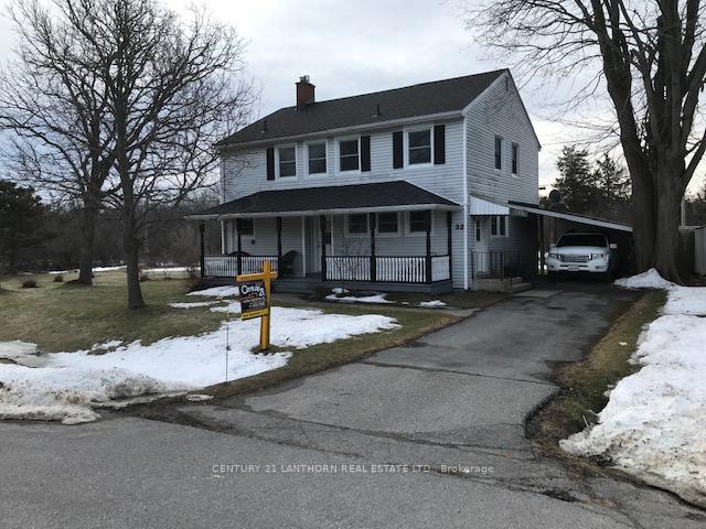 32-n-ortona-circle-n-prince-edward-county-ontario-x12861244