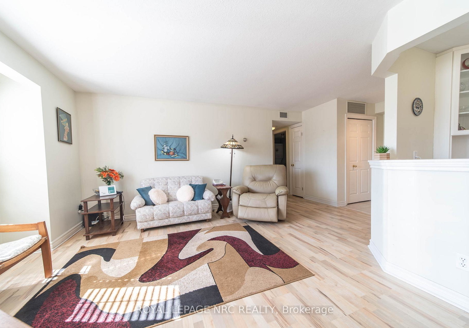 1061-vansickle-road-n-st-catharines-ontario-x12861382