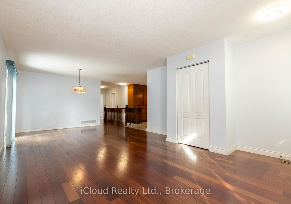 617-trico-drive-cambridge-ontario-x12861588