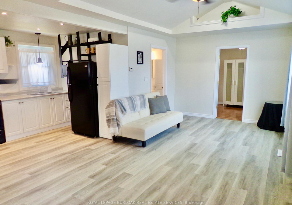 562-beach-boulevard-hamilton-ontario-x12861608