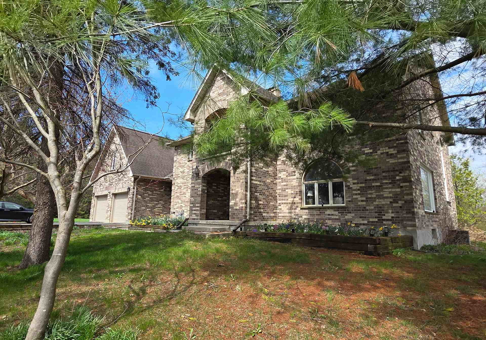 1496-sunningdale-road-e-london-north-ontario-x12861720
