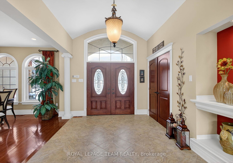 104-sentinel-pine-way-ottawa-ontario-x12861766