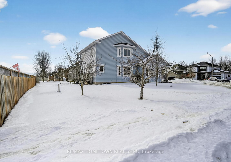 1147-mcclure-crescent-brockville-ontario-x12862266
